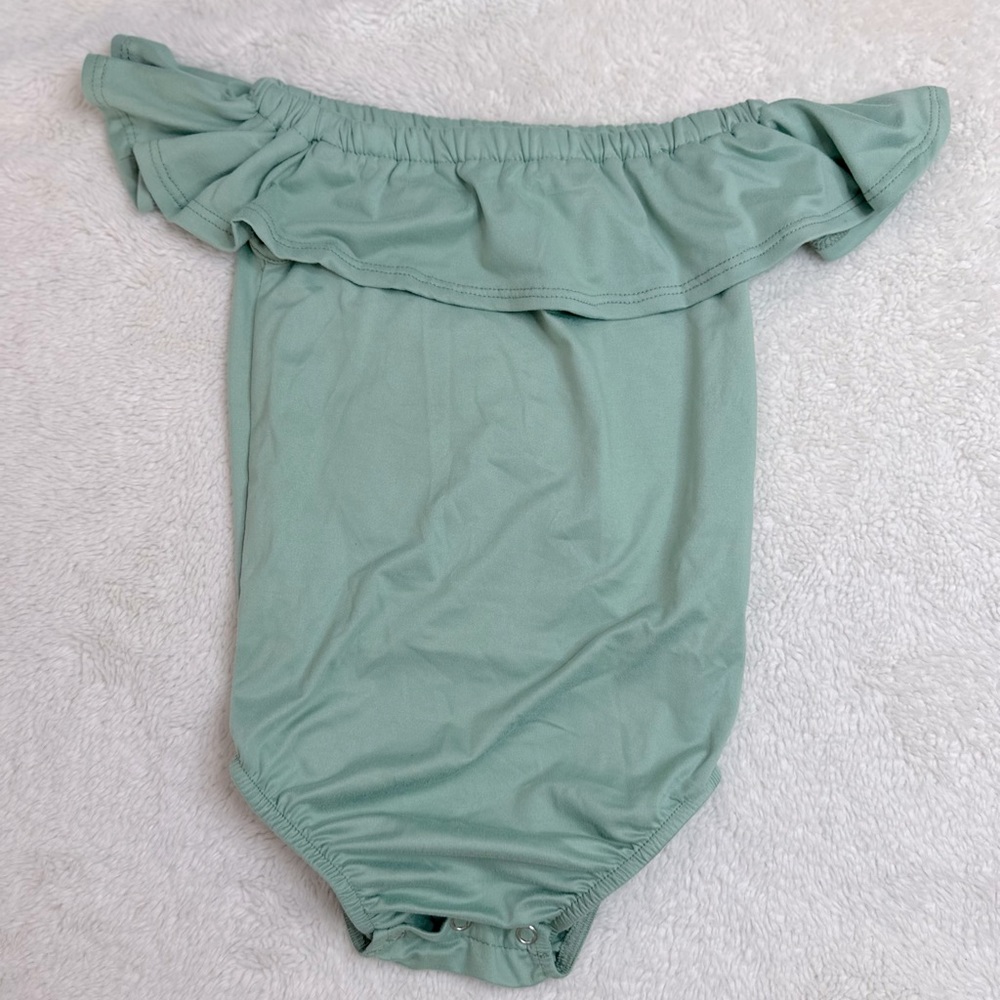 Ruffle romper shirt 4t